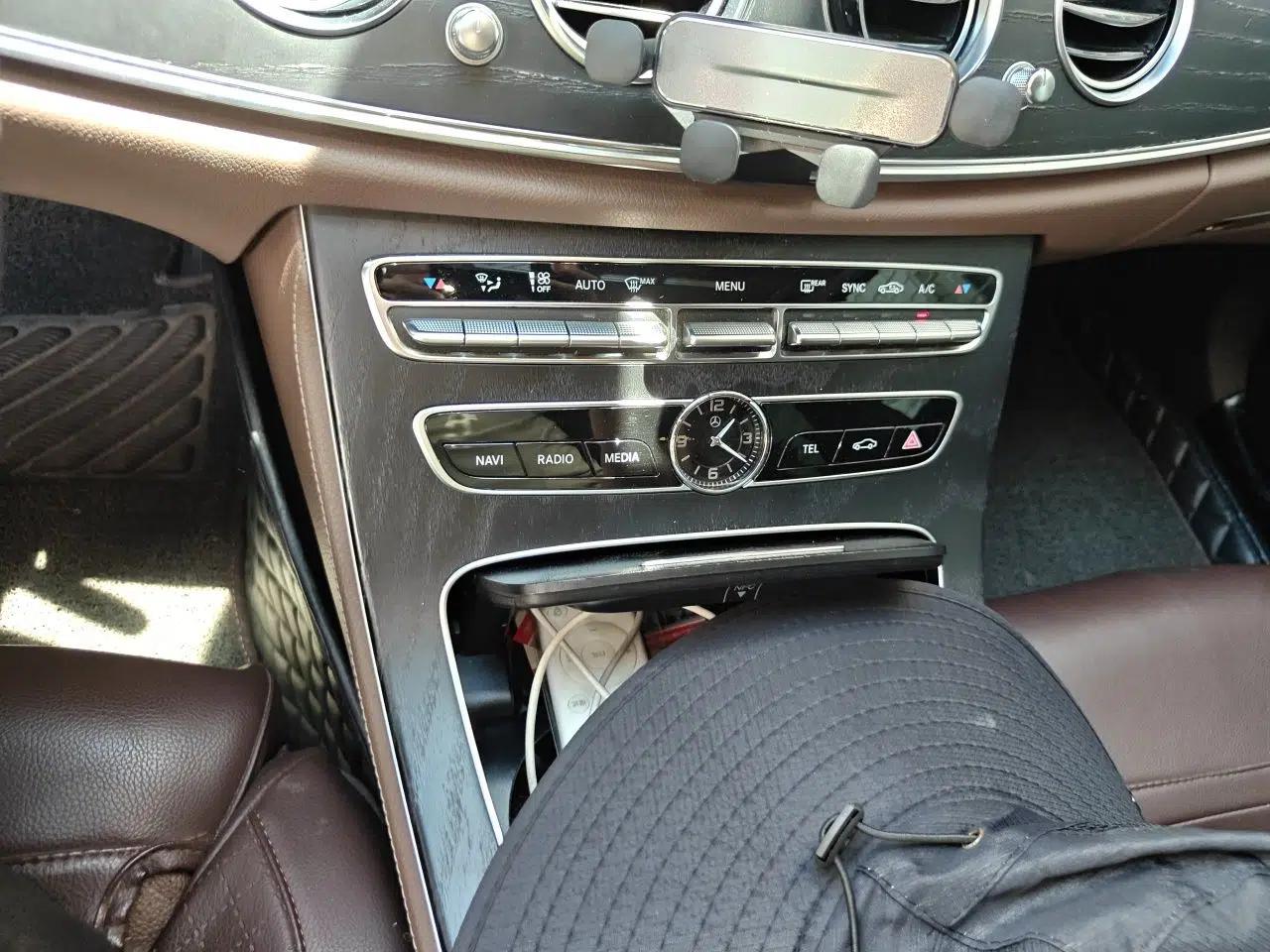 Mercedes-Benz E-Class 2019 E 200 L Sport Edition — миниатюра 14