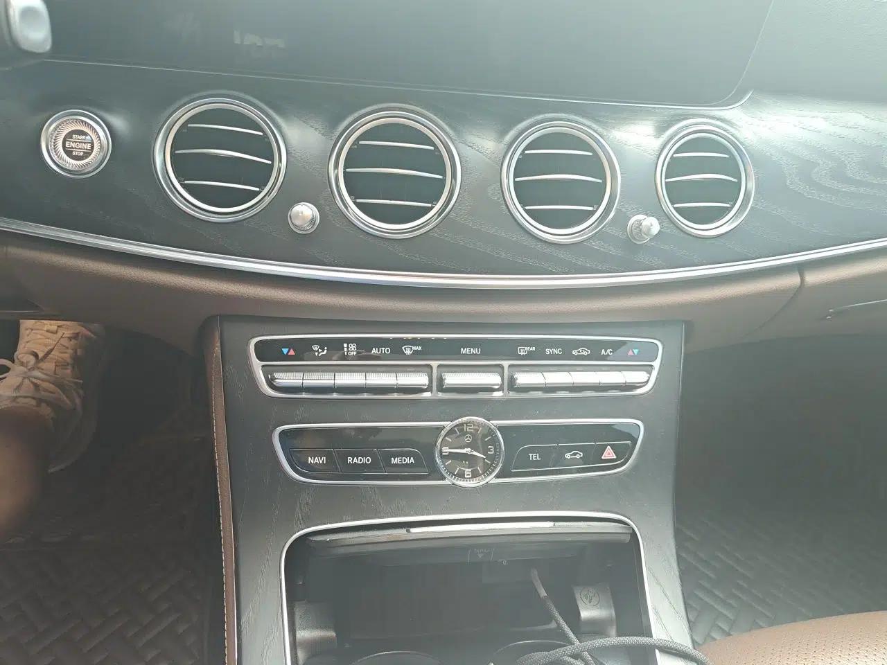 Mercedes-Benz E-Class 2019 Restyled E 300 L Sporty and Stylish Edition — миниатюра 13