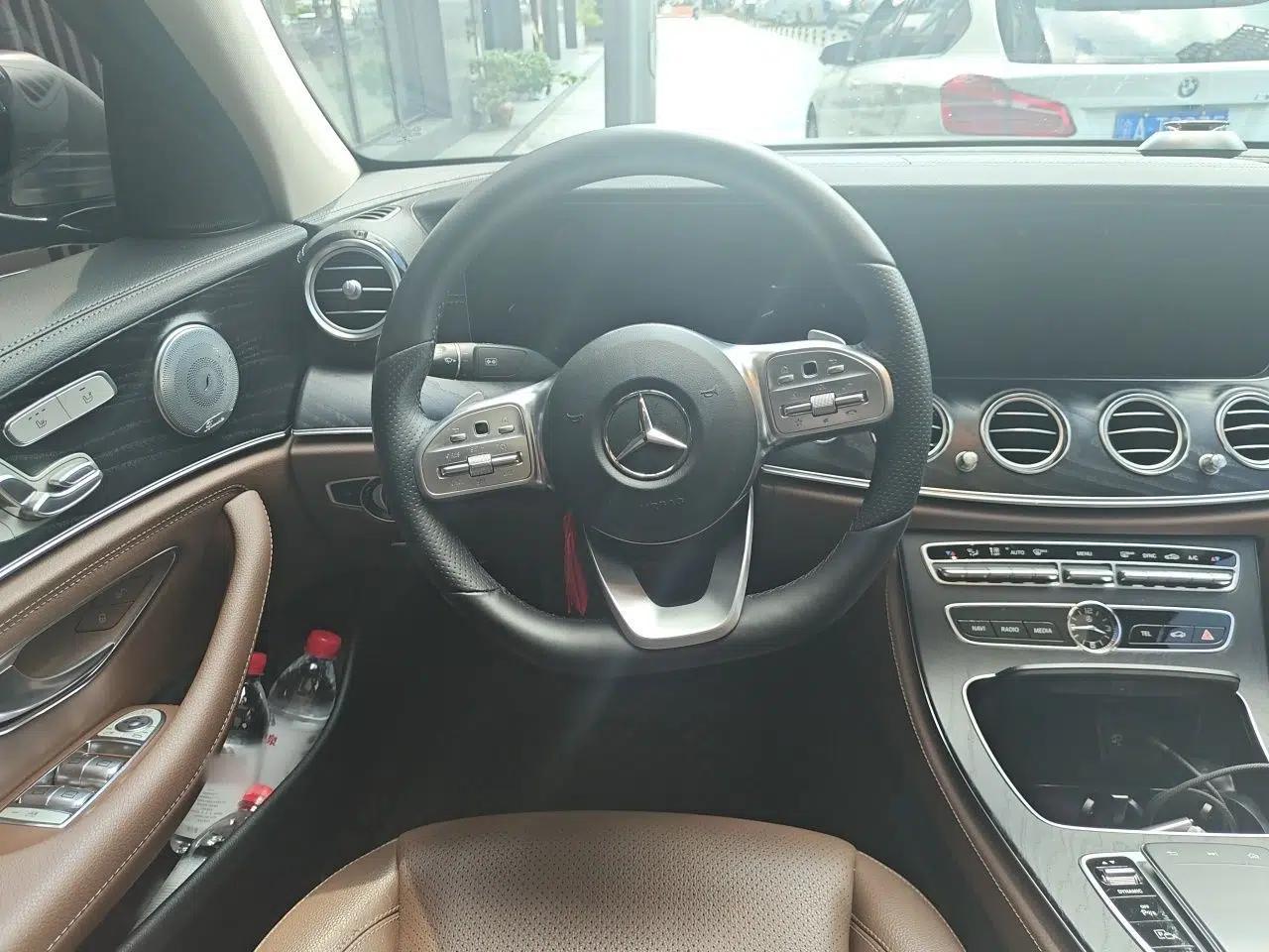 Mercedes-Benz E-Class 2019 Restyled E 300 L Sporty and Stylish Edition — миниатюра 10