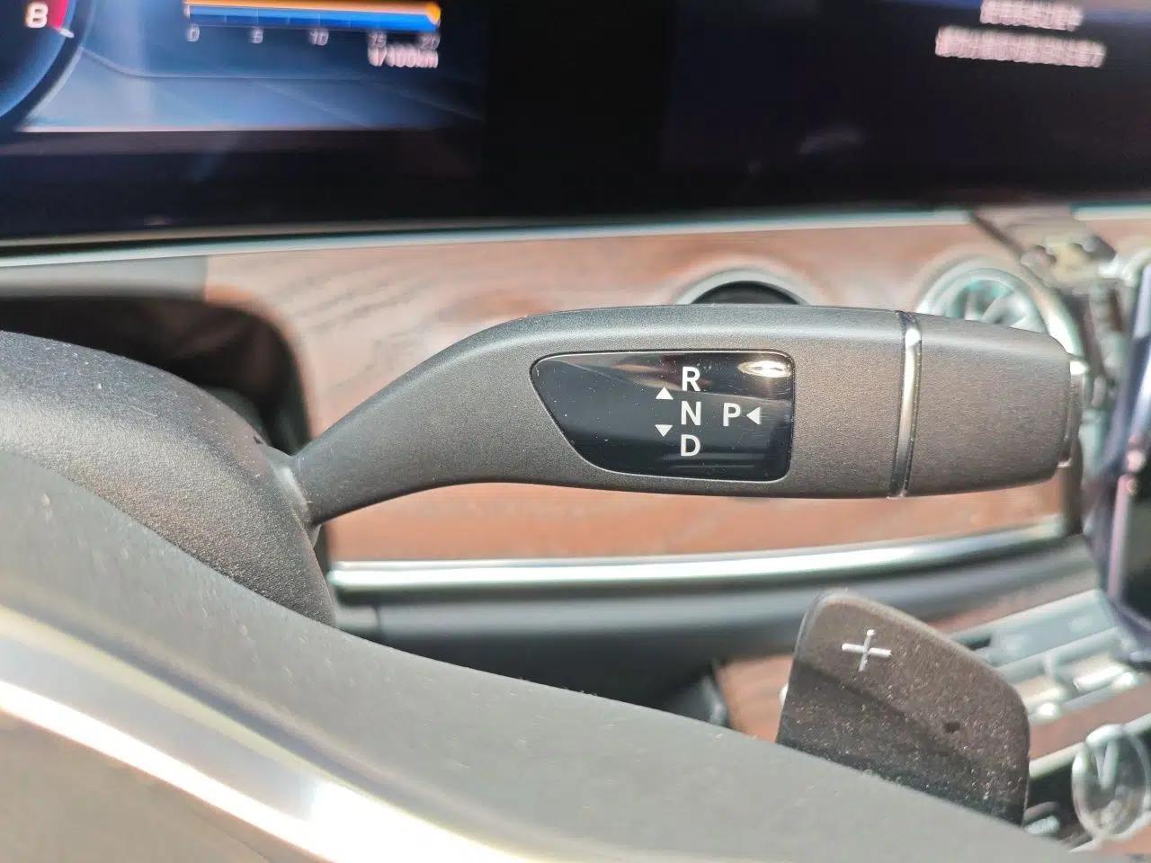 Mercedes-Benz E-Class 2019 E 300 L Stylish Model — миниатюра 14