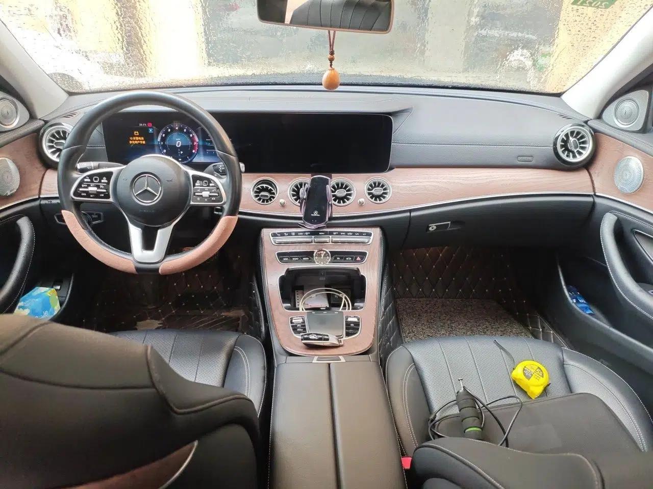 Mercedes-Benz E-Class 2019 E 300 L Stylish Model — миниатюра 9