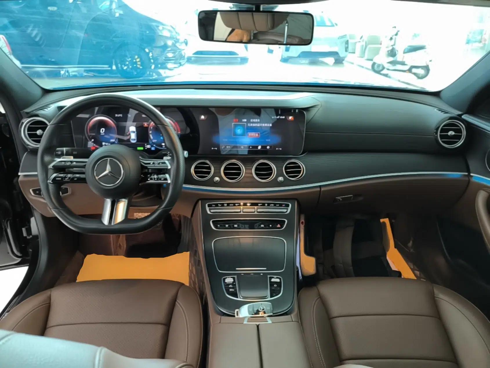 Mercedes-Benz E-Class New Energy 2022 Restyled E 350 e L Plug-in Hybrid Sports Sedan — миниатюра 12