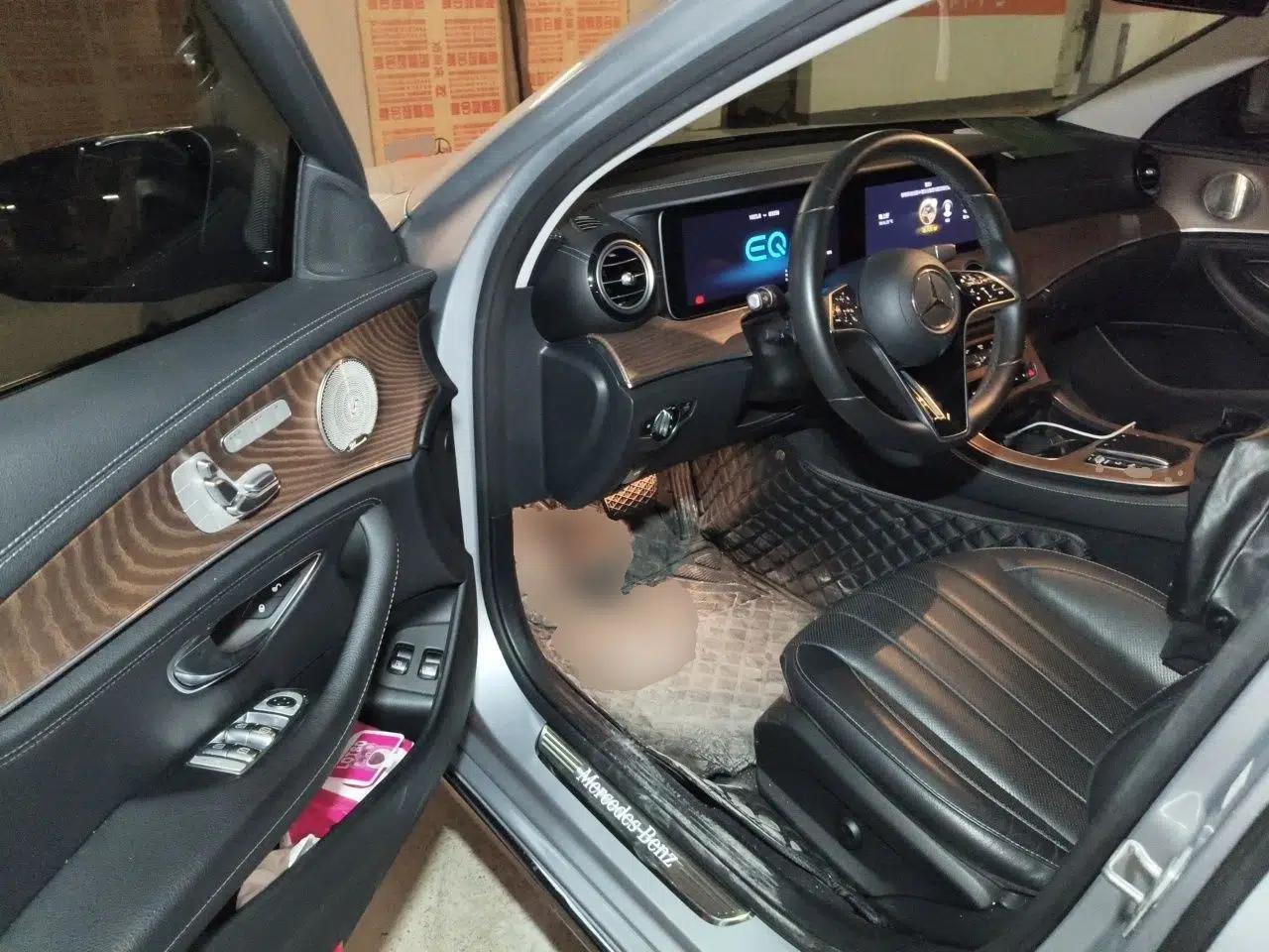 Mercedes-Benz E-Class New Energy 2021 E 350 e L Plug-in Hybrid Sedan — миниатюра 16