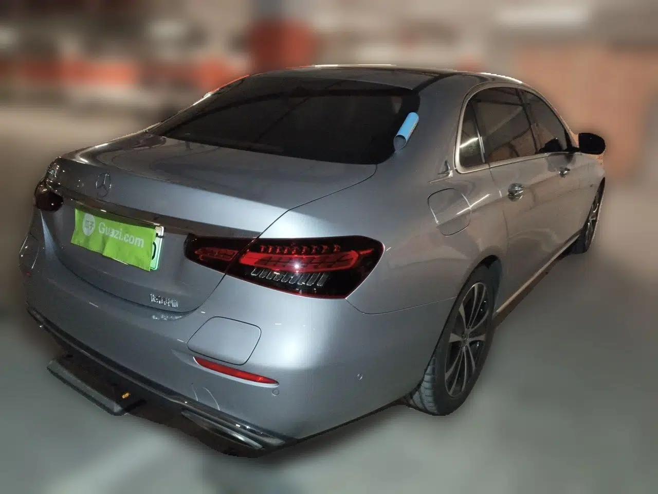 Mercedes-Benz E-Class New Energy 2021 E 350 e L Plug-in Hybrid Sedan — миниатюра 6
