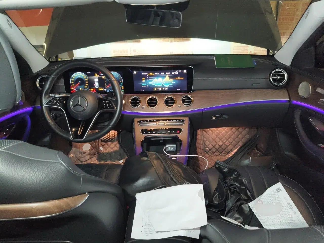 Mercedes-Benz E-Class New Energy 2021 E 350 e L Plug-in Hybrid Sedan — миниатюра 9