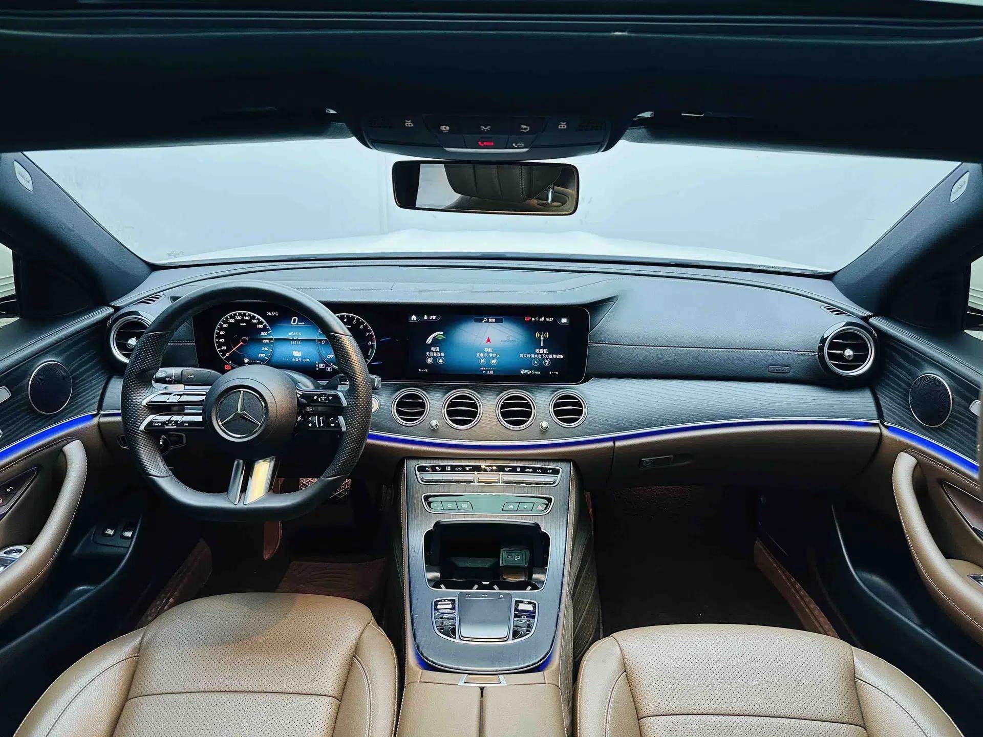Mercedes-Benz E-Class New Energy 2023 E 350 e L Plug-in Hybrid Sports Sedan — миниатюра 12