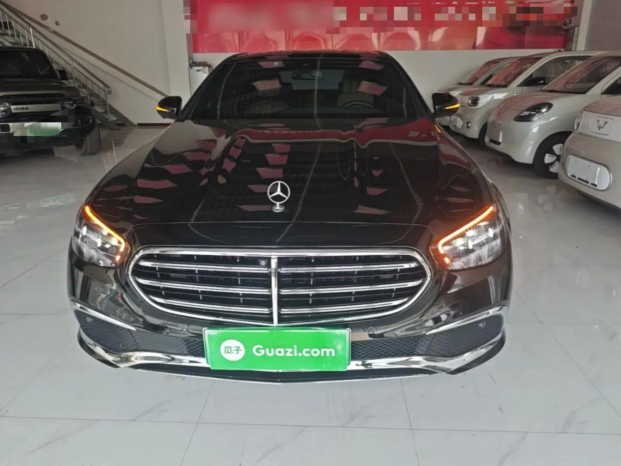 Mercedes-Benz E-Class New Energy 2022 Second Facelift E 350 e L Plug-in Hybrid Sports Sedan — миниатюра 2