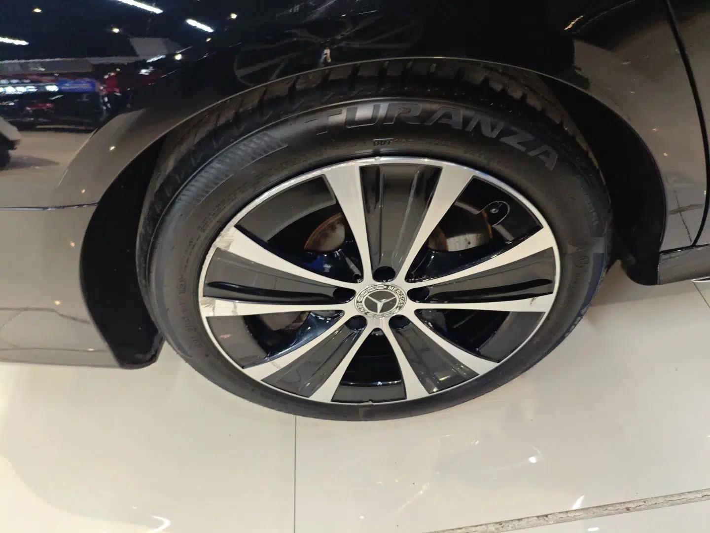 Mercedes-Benz E-Class New Energy 2022 Second Facelift E 350 e L Plug-in Hybrid Sports Sedan — миниатюра 11