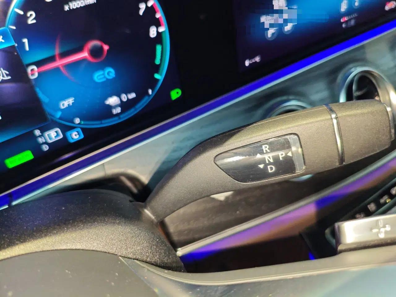 Mercedes-Benz E-Class New Energy 2022 Second Facelift E 350 e L Plug-in Hybrid Sports Sedan — миниатюра 16