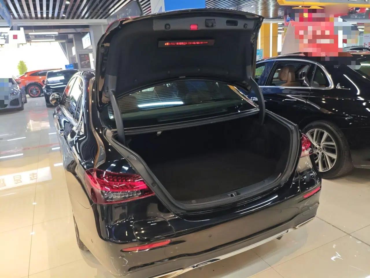 Mercedes-Benz E-Class New Energy 2022 Second Facelift E 350 e L Plug-in Hybrid Sports Sedan — миниатюра 22