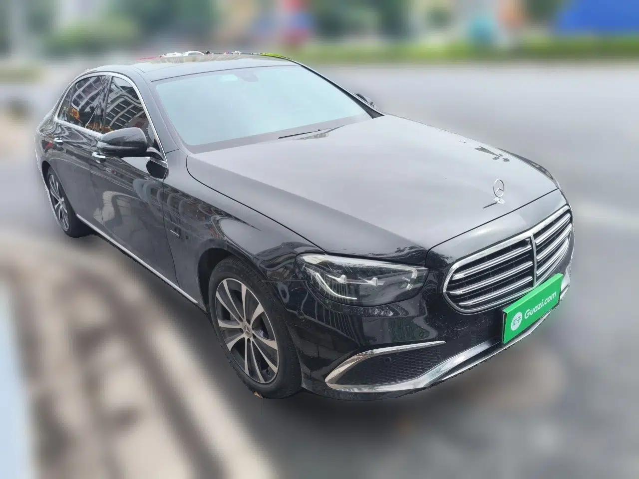 Mercedes-Benz E-Class New Energy 2021 E 350 e L Plug-in Hybrid Sedan — миниатюра 3