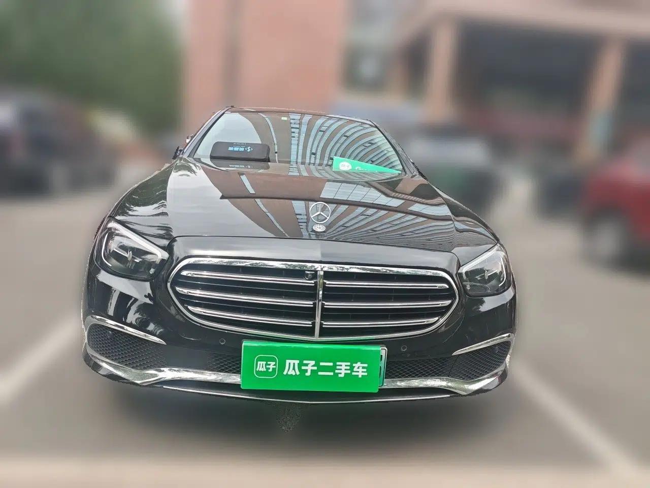 Mercedes-Benz E-Class New Energy 2021 E 350 e L Plug-in Hybrid Sedan — миниатюра 2