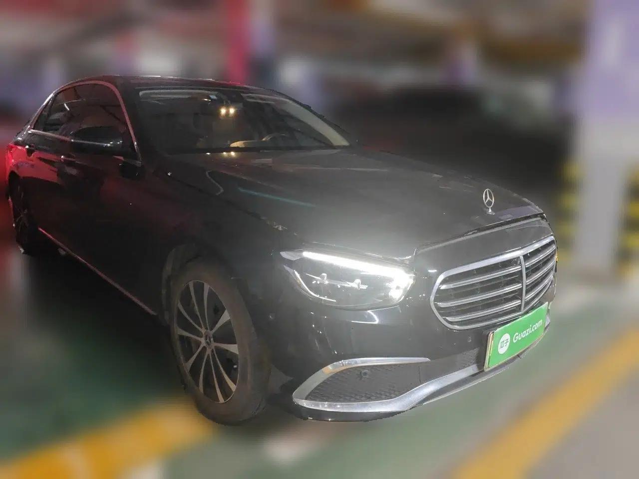 Mercedes-Benz E-Class New Energy 2022 E 350 e L Plug-in Hybrid Sedan — миниатюра 3