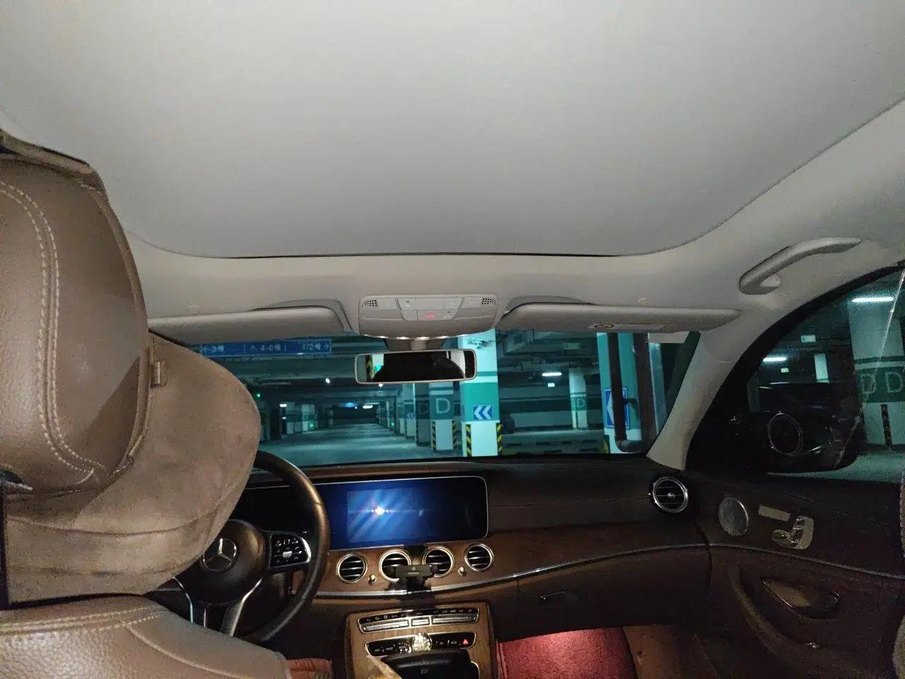 Mercedes-Benz E-Class 2020 E 300 L Luxury Model — миниатюра 18