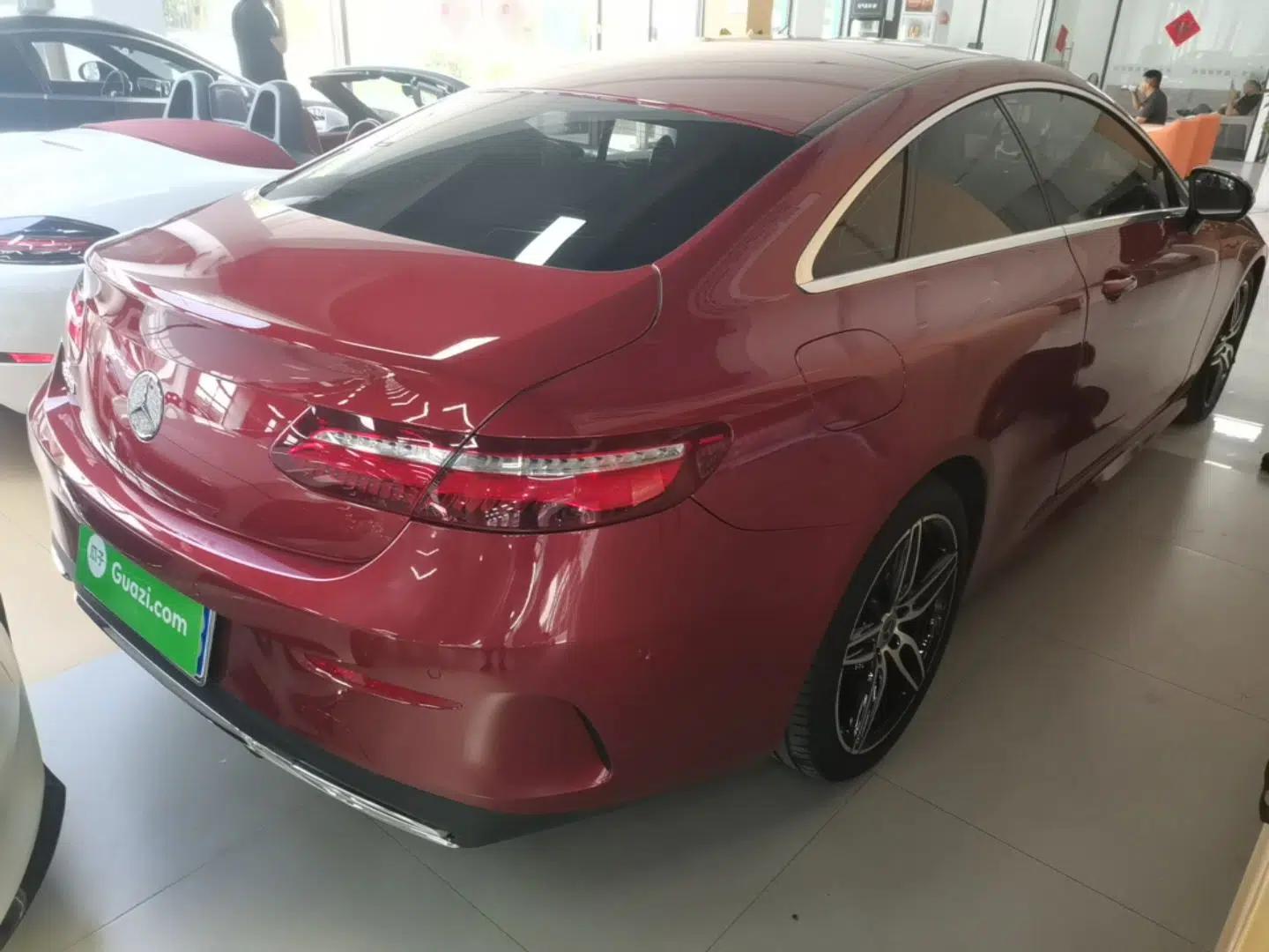 Mercedes-Benz E-Class 2018 E 300 Coupe — миниатюра 6