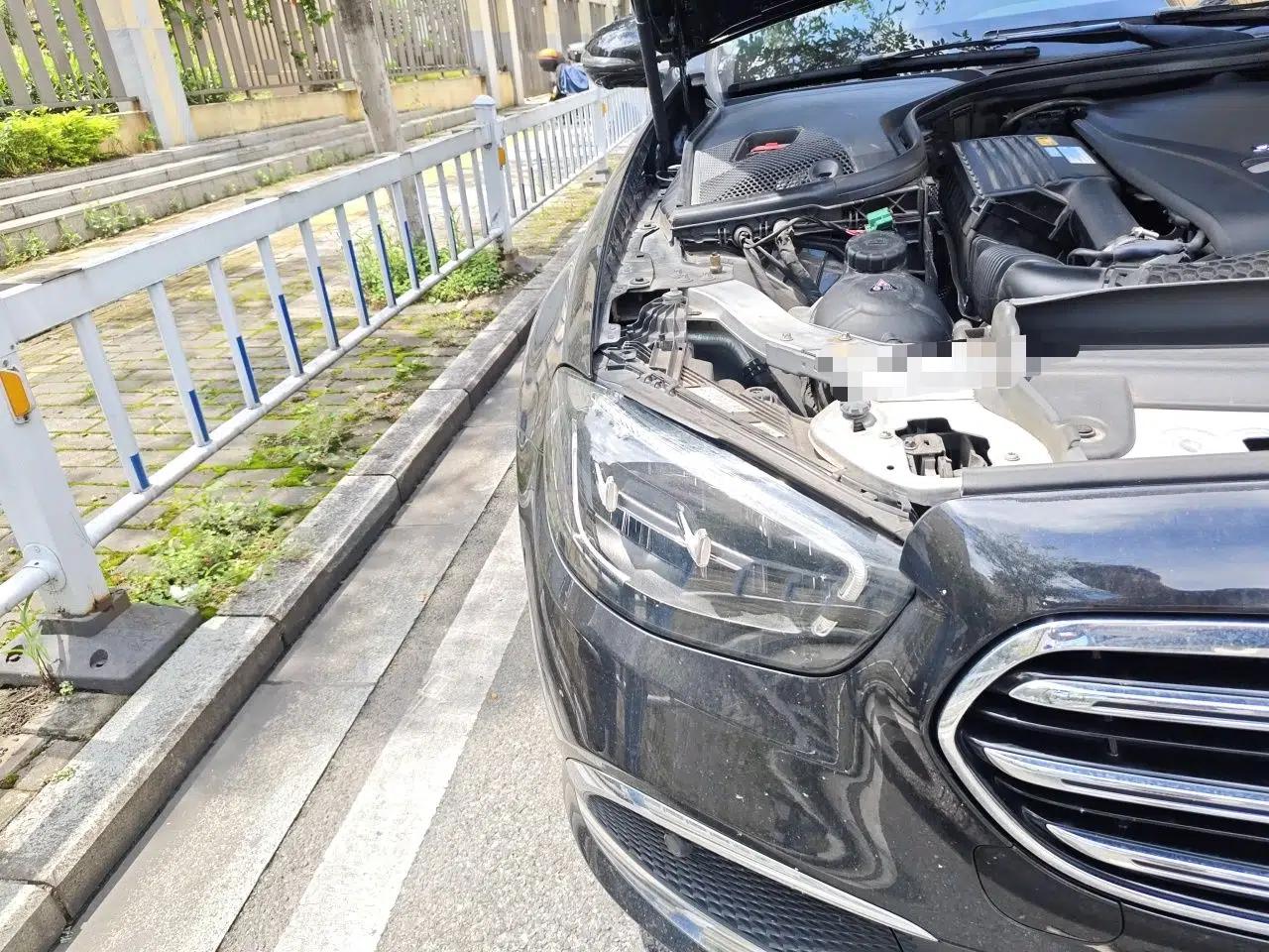 Mercedes-Benz E-Class New Energy 2022 Second Facelift E 350 e L Plug-in Hybrid Sports Sedan — миниатюра 7