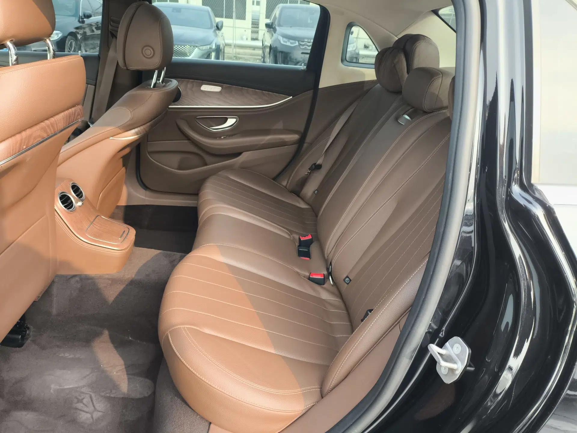 Mercedes-Benz E-Class New Energy 2022 Restyled E 350 e L Plug-in Hybrid Sedan — миниатюра 20