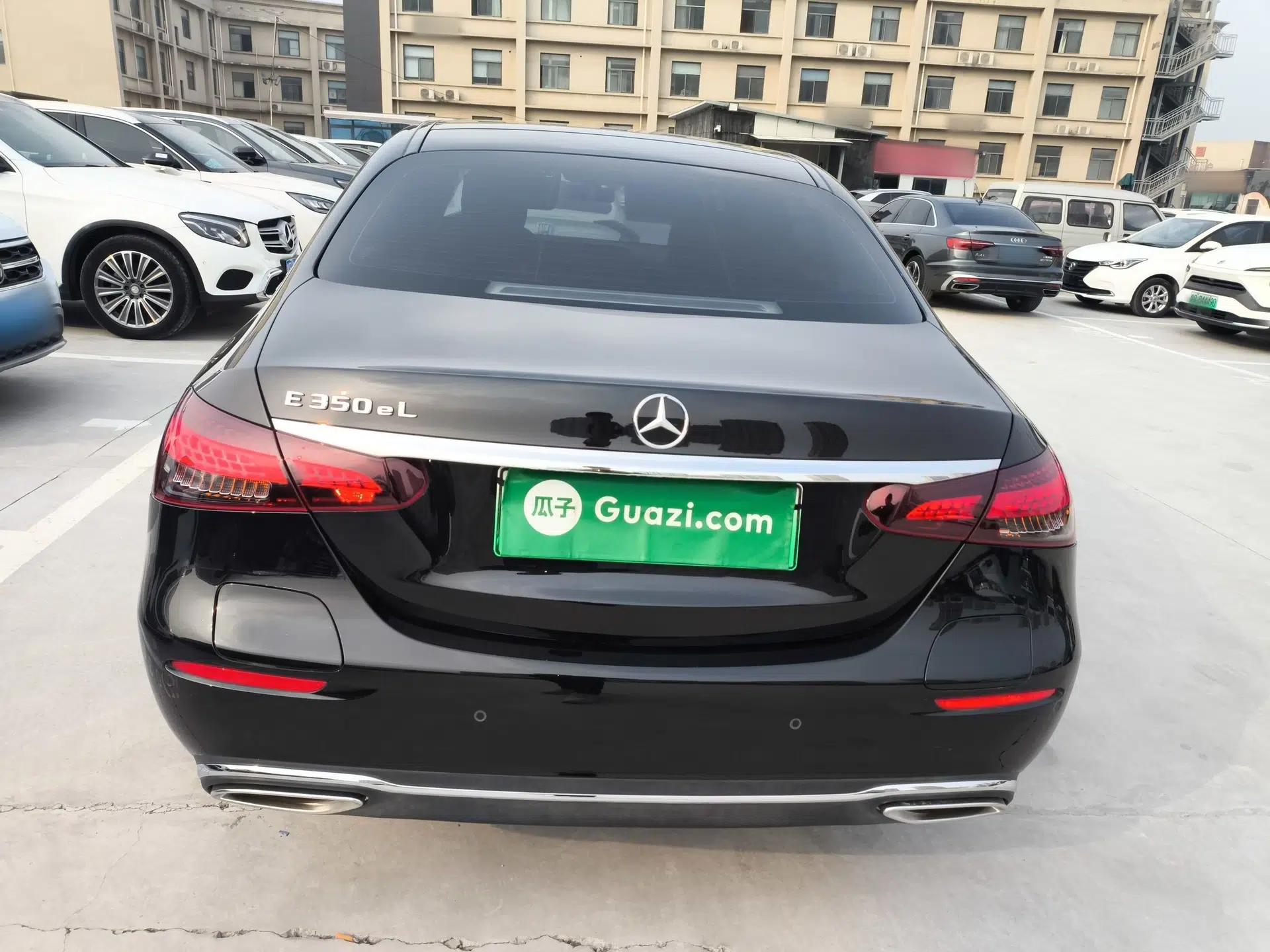 Mercedes-Benz E-Class New Energy 2022 Restyled E 350 e L Plug-in Hybrid Sedan — миниатюра 3