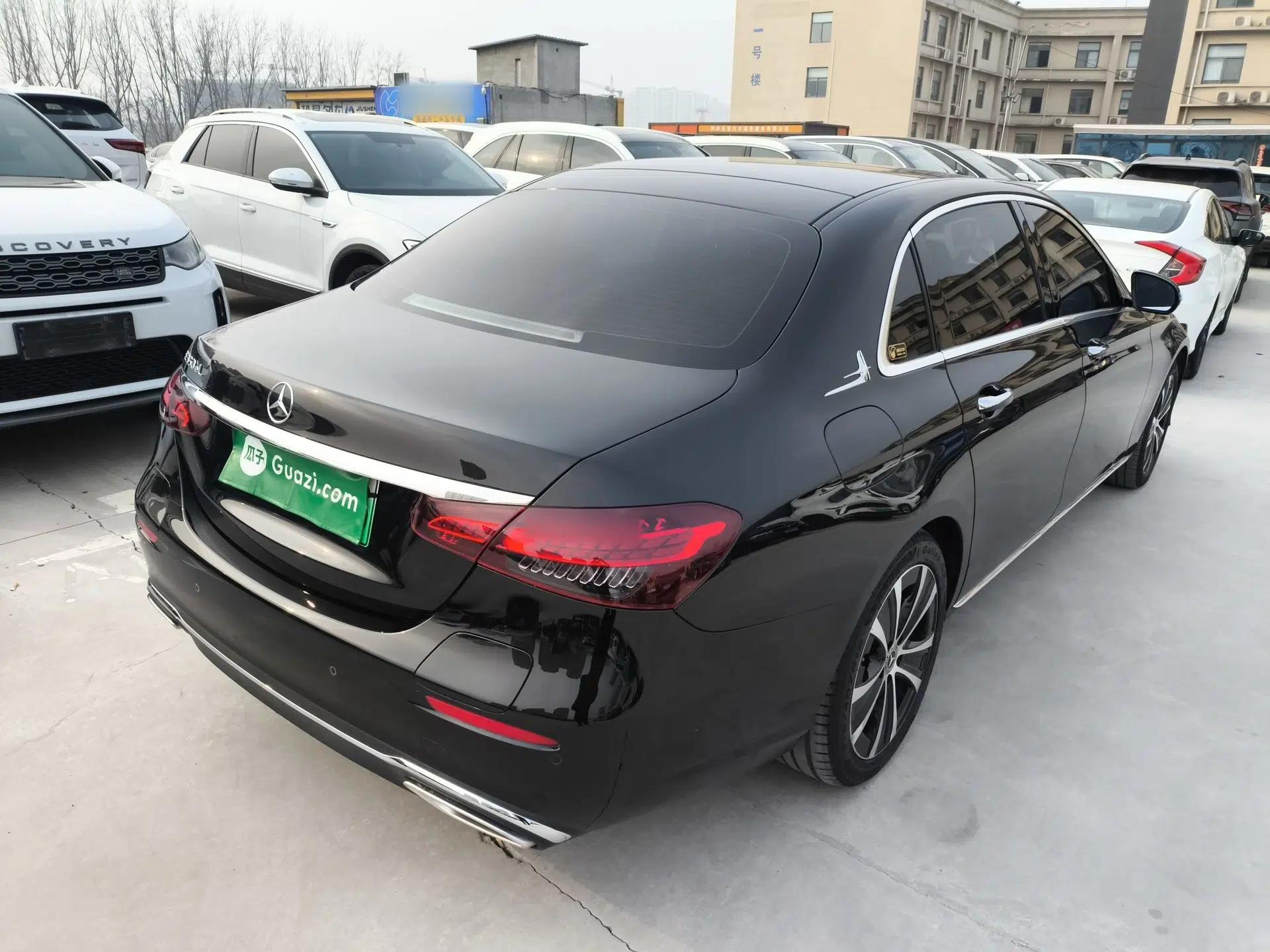 Mercedes-Benz E-Class New Energy 2022 Restyled E 350 e L Plug-in Hybrid Sedan — миниатюра 4
