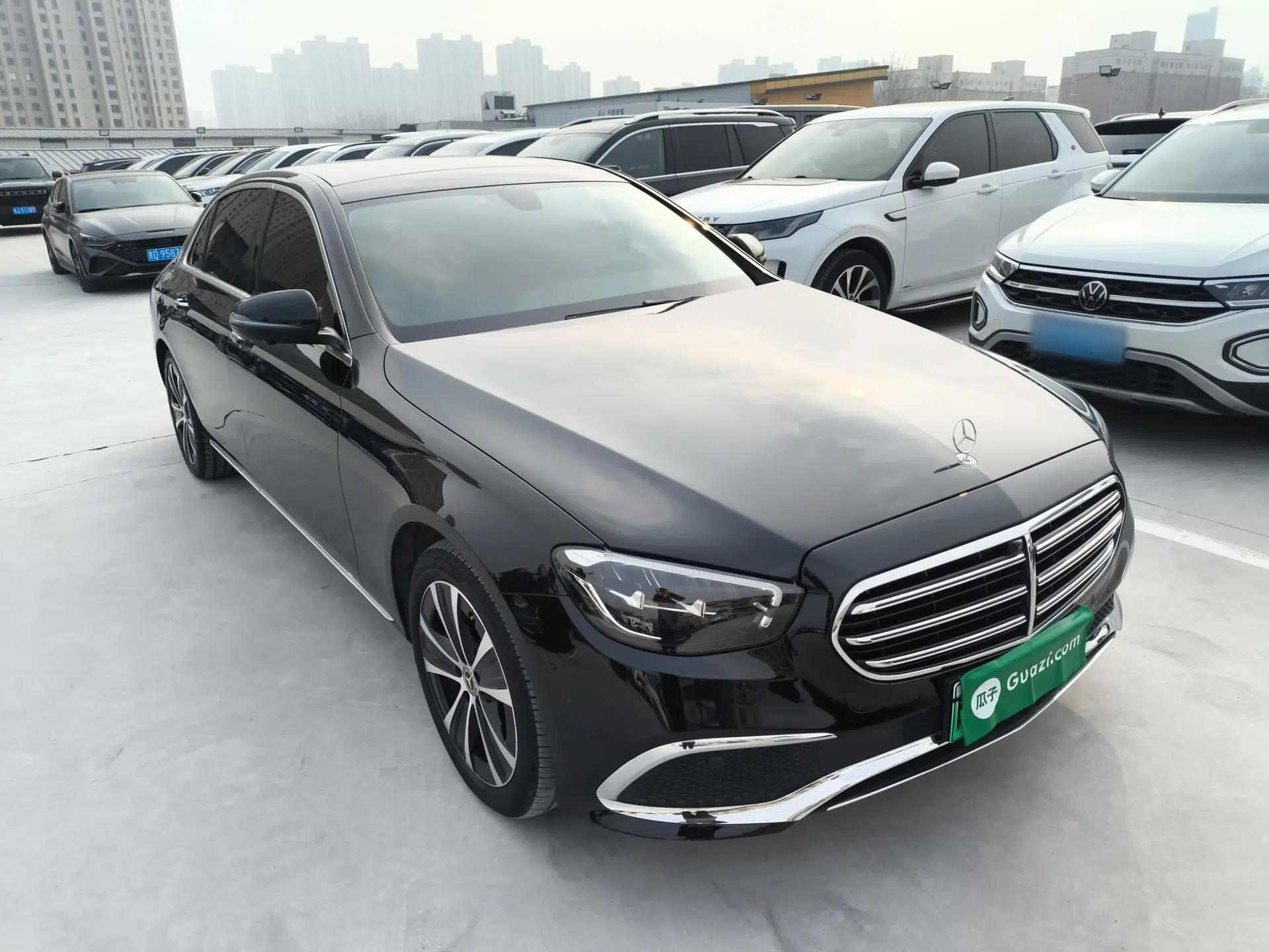 Mercedes-Benz E-Class New Energy 2022 Restyled E 350 e L Plug-in Hybrid Sedan — миниатюра 7