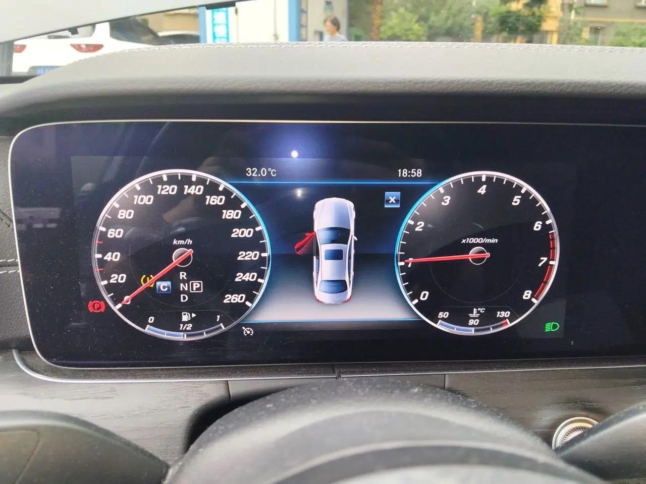 Mercedes-Benz E-Class 2020 E 300 L Luxury Model — миниатюра 11