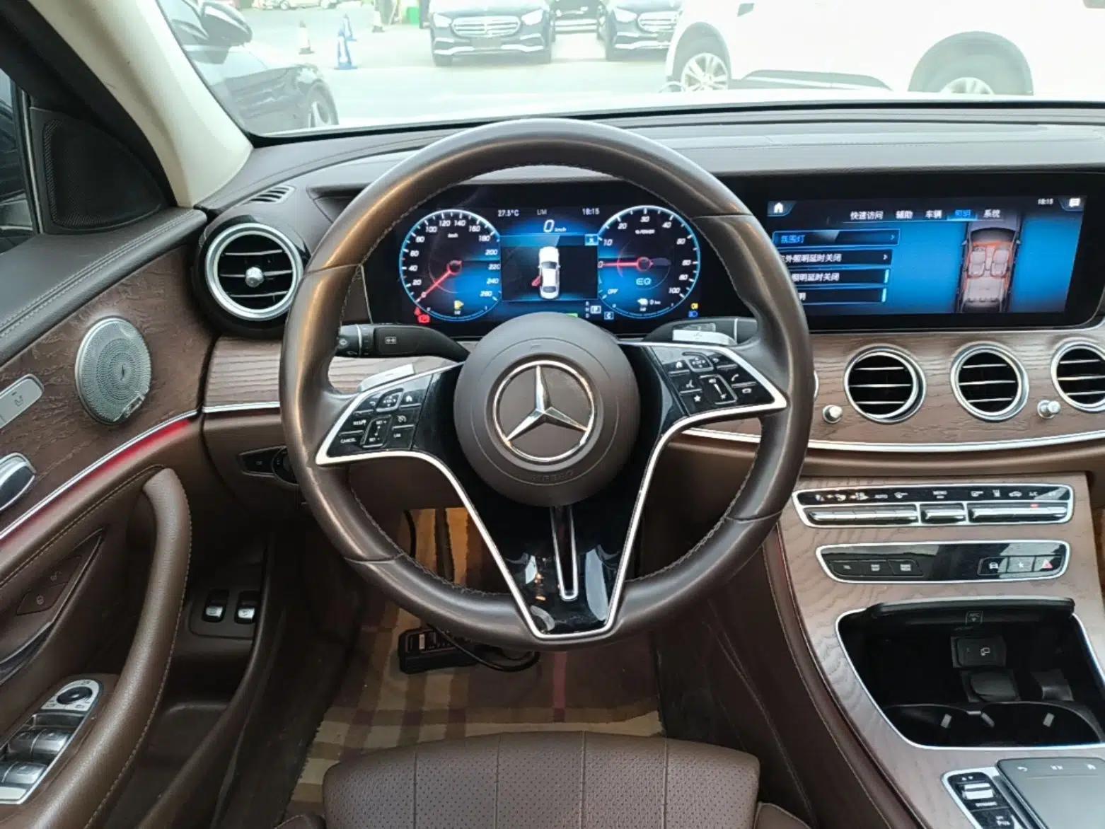 Mercedes-Benz E-Class New Energy 2022 Facelift E 350 e L Plug-in Hybrid Sedan — миниатюра 13