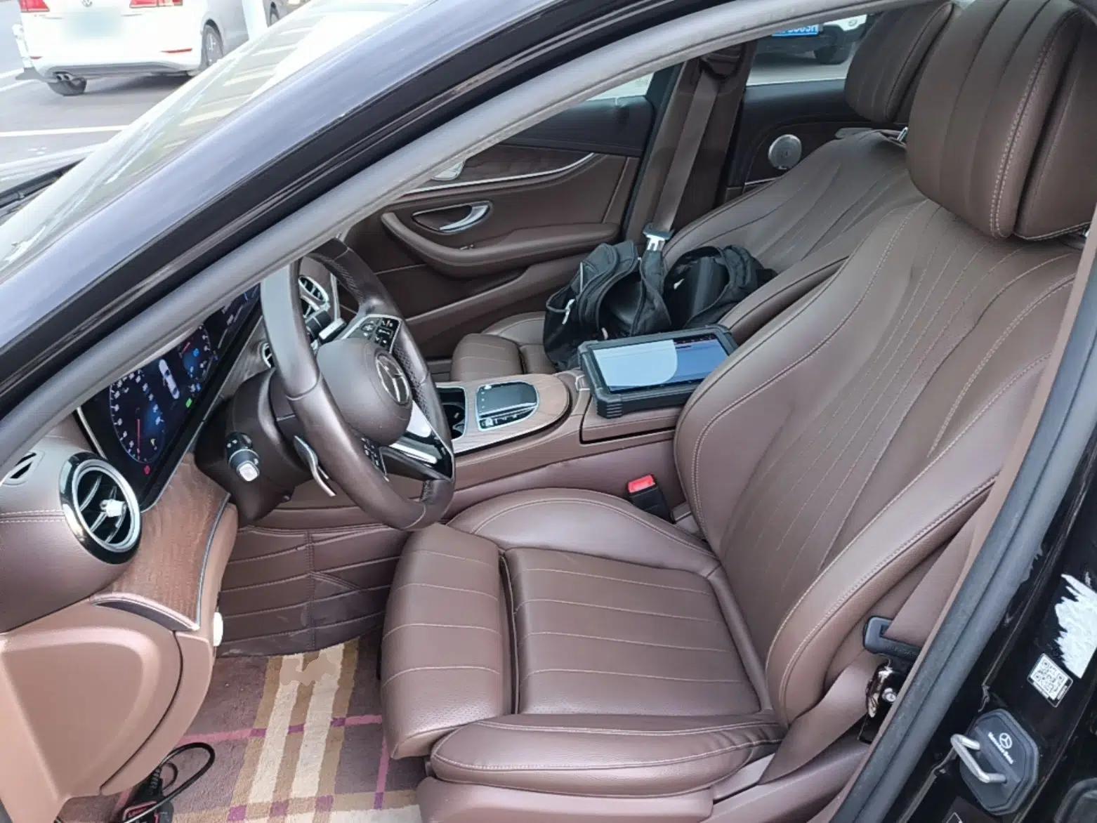 Mercedes-Benz E-Class New Energy 2022 Facelift E 350 e L Plug-in Hybrid Sedan — миниатюра 17