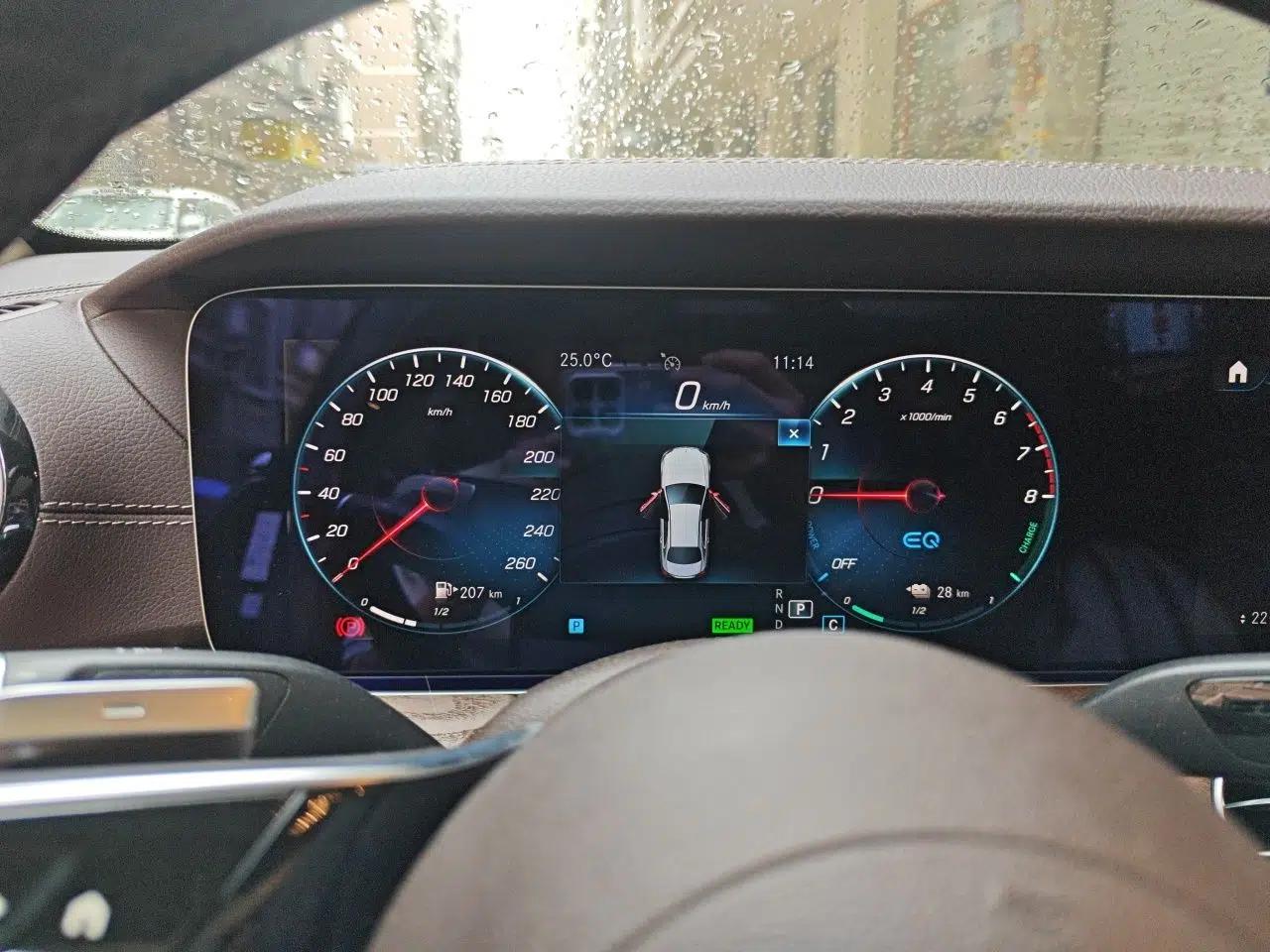 Mercedes-Benz E-Class New Energy 2022 Facelift E 350 e L Plug-in Hybrid Sedan — миниатюра 11