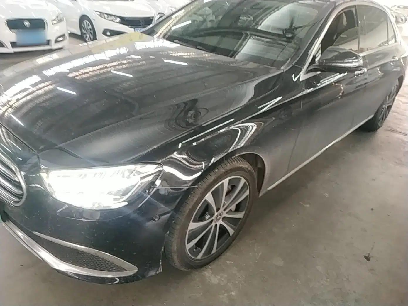 Mercedes-Benz E-Class New Energy 2022 Restyled E 350 e L Plug-in Hybrid Sedan — миниатюра 1