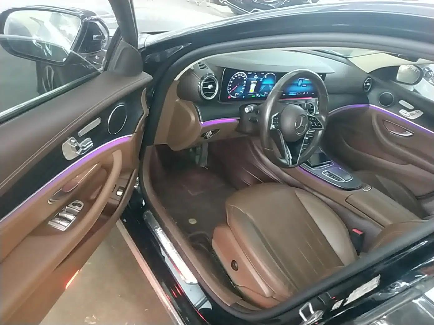Mercedes-Benz E-Class New Energy 2022 Restyled E 350 e L Plug-in Hybrid Sedan — миниатюра 22