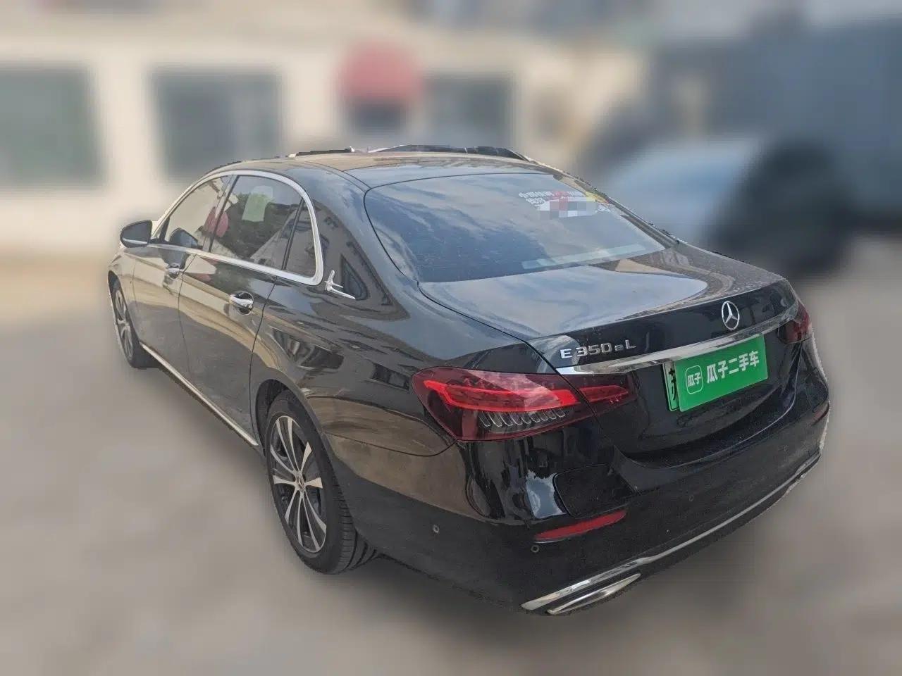 Mercedes-Benz E-Class New Energy 2021 E 350 e L Plug-in Hybrid Sedan — миниатюра 4