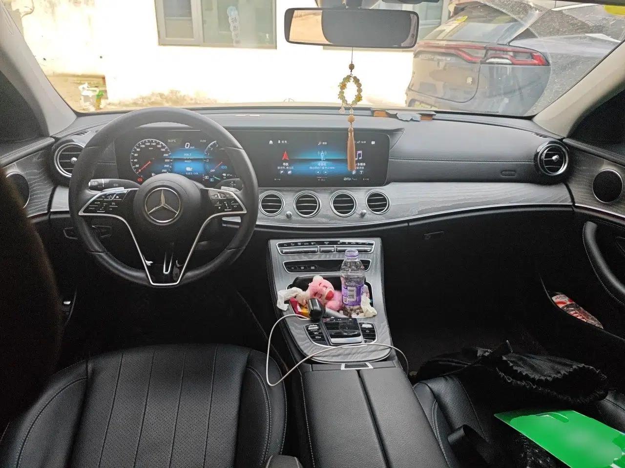 Mercedes-Benz E-Class New Energy 2021 E 350 e L Plug-in Hybrid Sedan — миниатюра 9