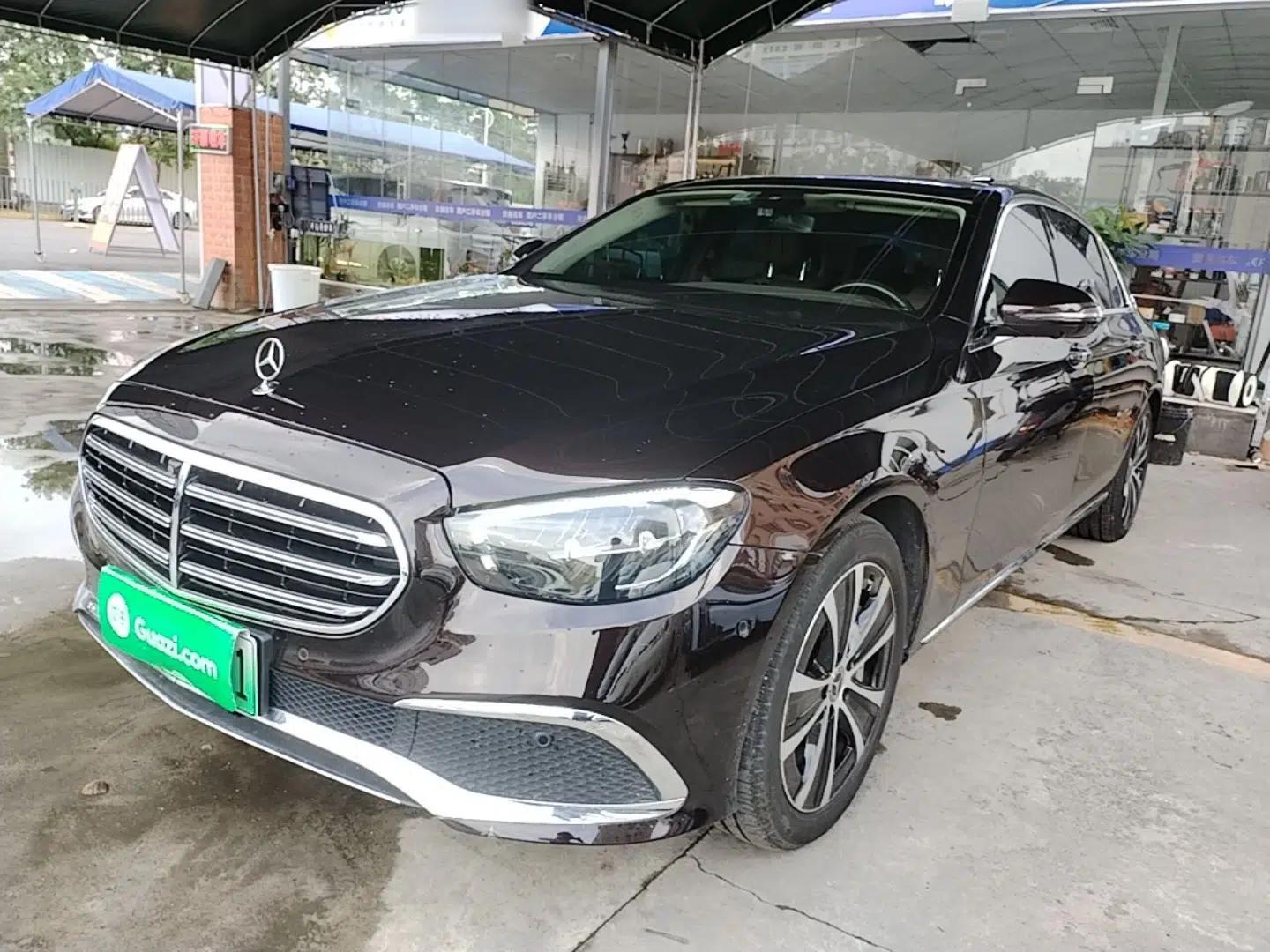 Mercedes-Benz E-Class New Energy 2022 Restyled E 350 e L Plug-in Hybrid Sedan — миниатюра 1