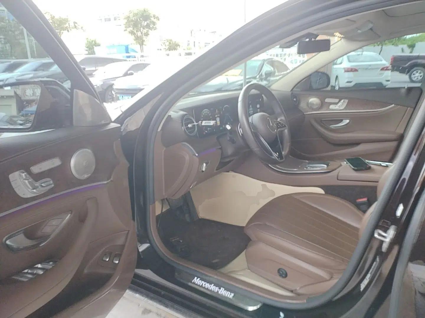 Mercedes-Benz E-Class New Energy 2022 Restyled E 350 e L Plug-in Hybrid Sedan — миниатюра 18