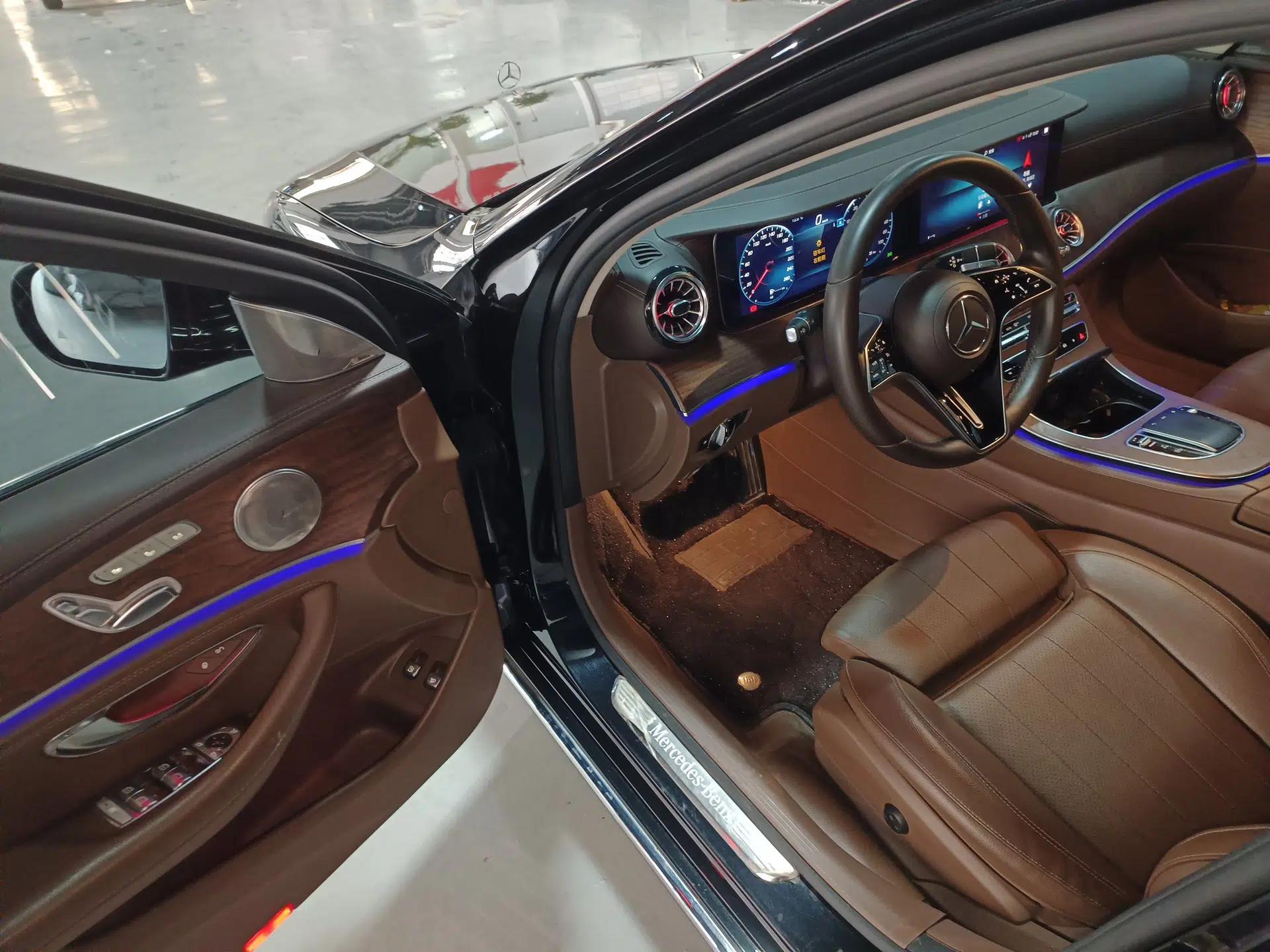 Mercedes-Benz E-Class New Energy 2022 Second Facelift E 350 e L Plug-in Hybrid Sports Sedan — миниатюра 18