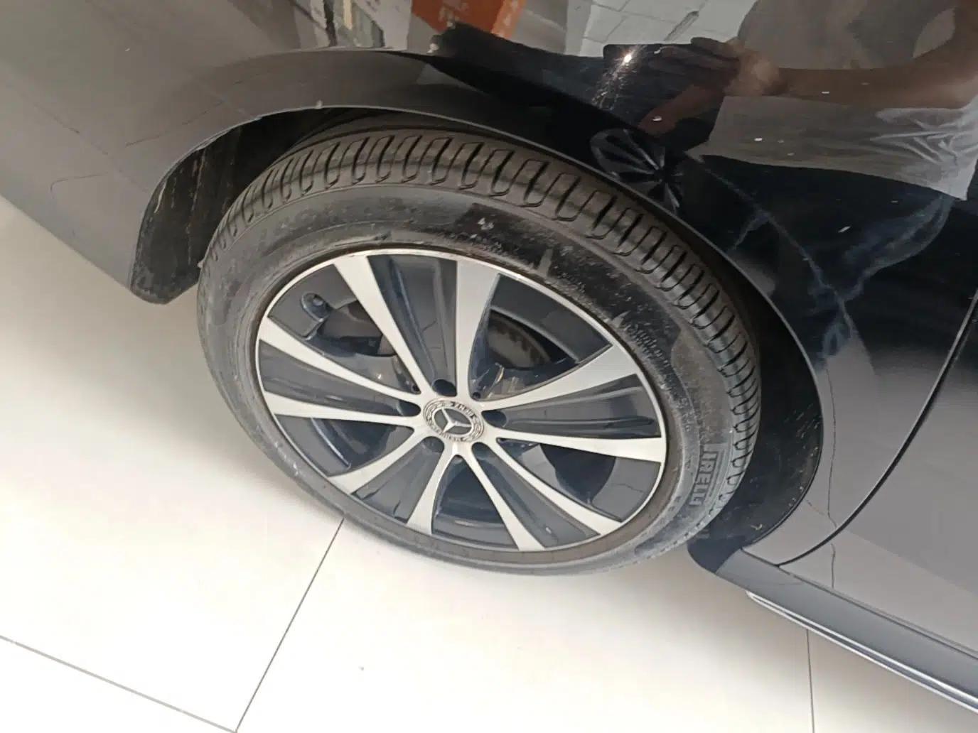 Mercedes-Benz E-Class New Energy 2022 Restyled E 350 e L Plug-in Hybrid Sports Sedan — миниатюра 11