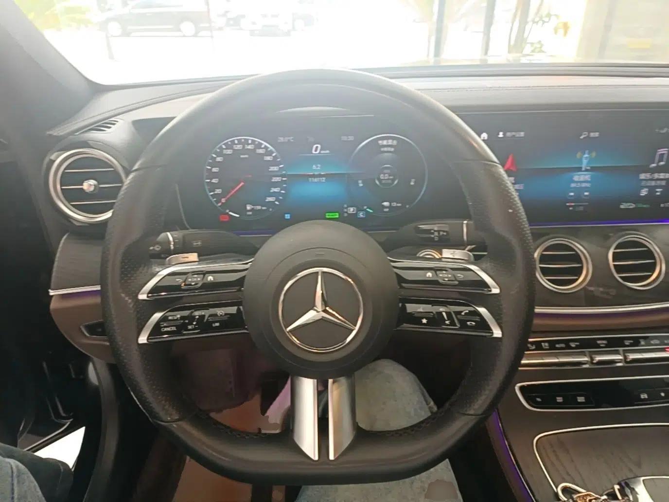 Mercedes-Benz E-Class New Energy 2022 Restyled E 350 e L Plug-in Hybrid Sports Sedan — миниатюра 13