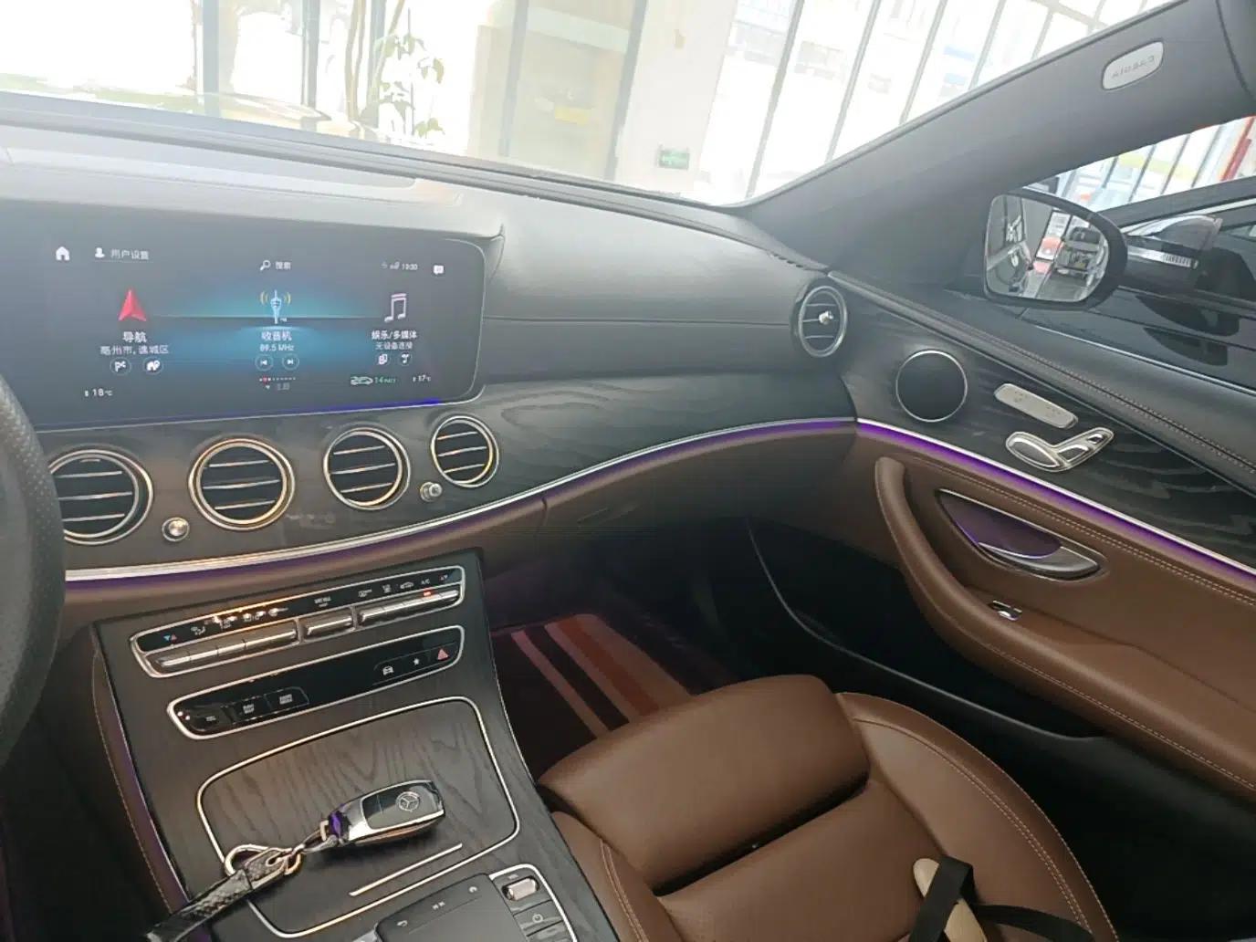 Mercedes-Benz E-Class New Energy 2022 Restyled E 350 e L Plug-in Hybrid Sports Sedan — миниатюра 15