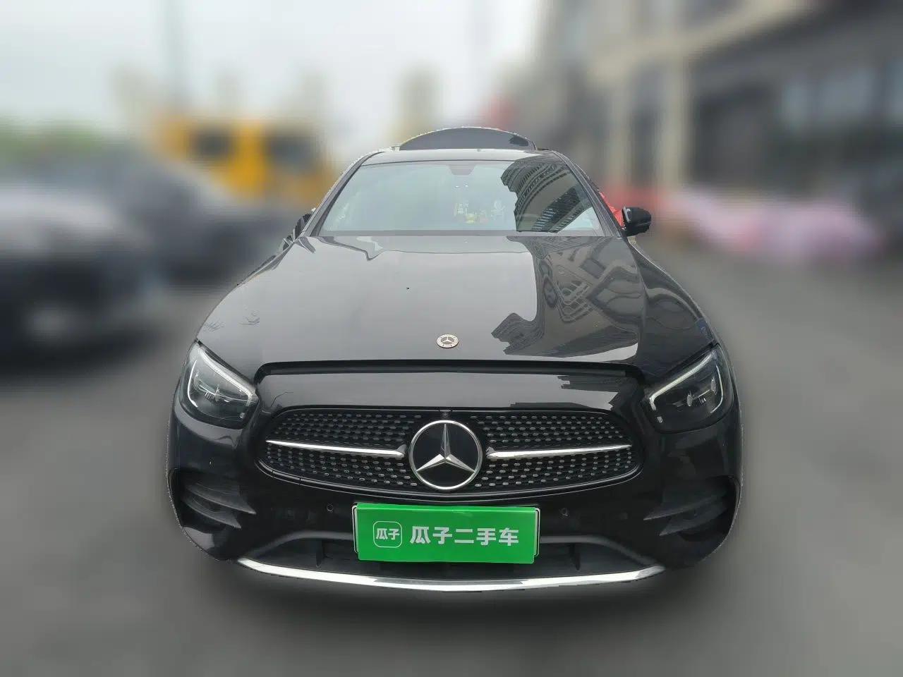 Mercedes-Benz E-Class New Energy 2022 E 350 e L Plug-in Hybrid Sports Sedan — миниатюра 2