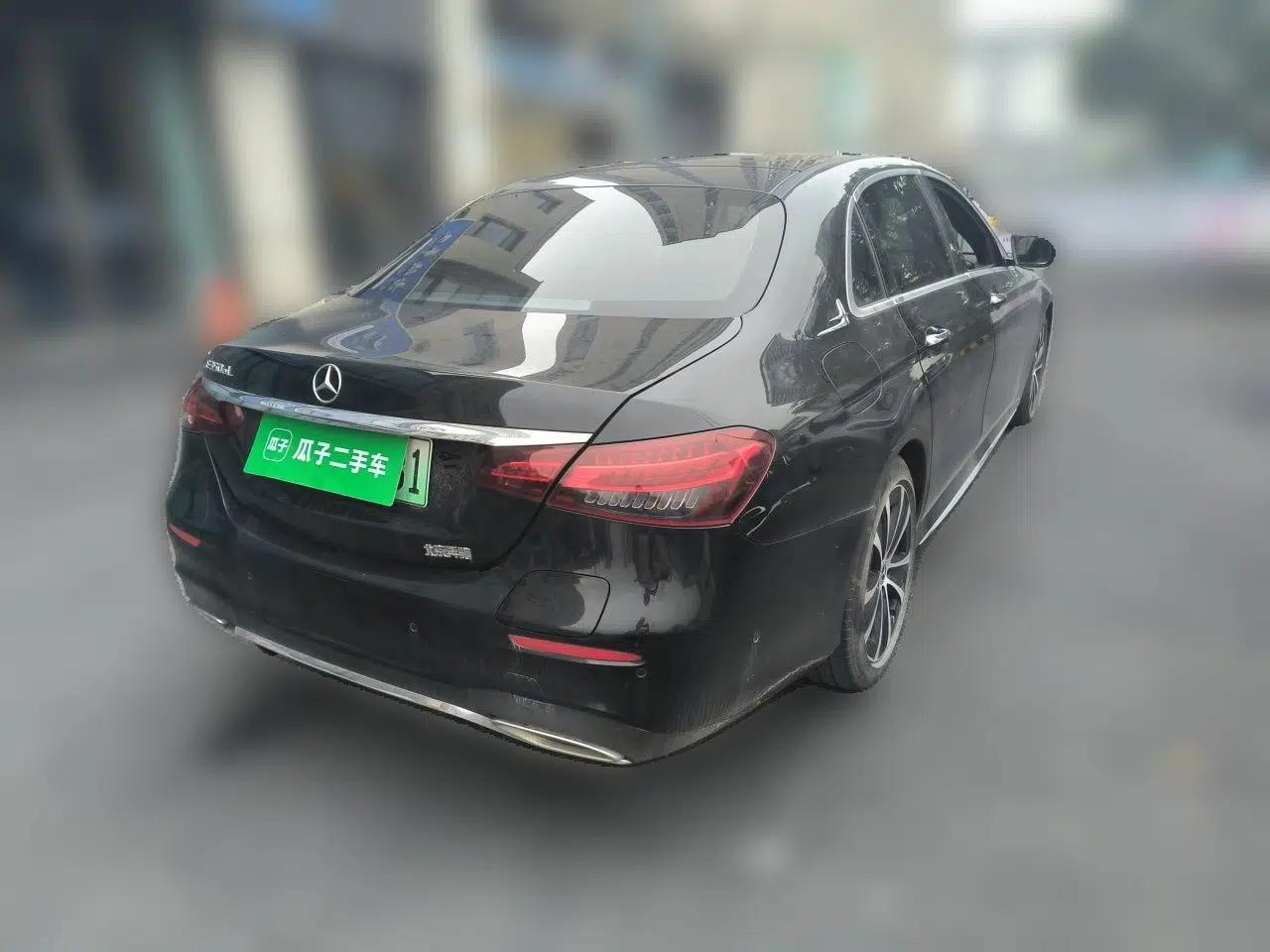 Mercedes-Benz E-Class New Energy 2022 E 350 e L Plug-in Hybrid Sports Sedan — миниатюра 6