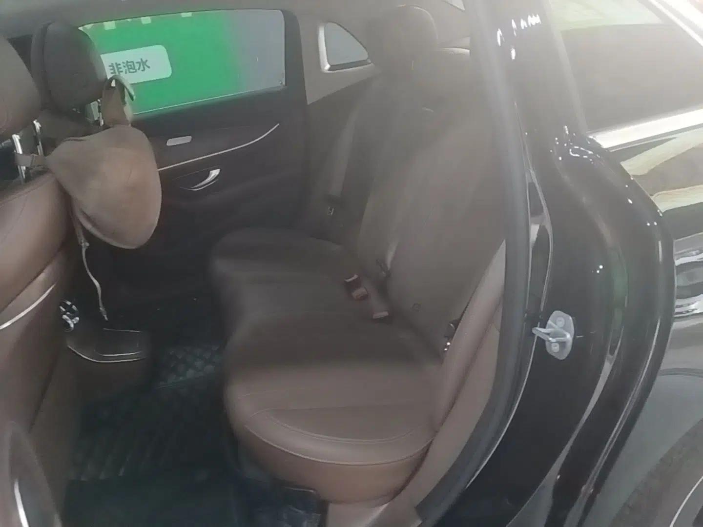 Mercedes-Benz E-Class New Energy 2023 E 350 e L Plug-in Hybrid Sedan — миниатюра 20