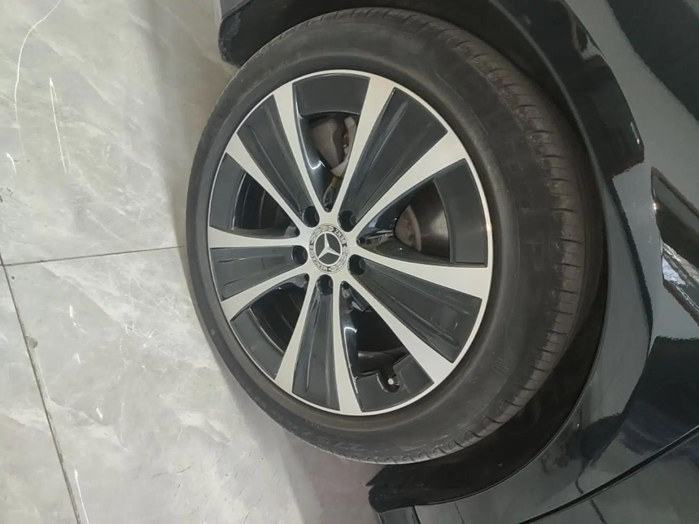 Mercedes-Benz E-Class New Energy 2023 E 350 e L Plug-in Hybrid Sports Sedan — миниатюра 11