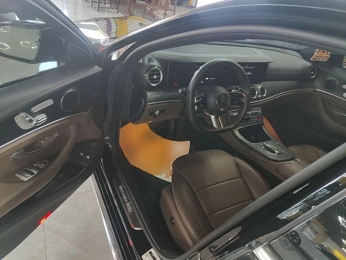 Mercedes-Benz E-Class New Energy 2023 E 350 e L Plug-in Hybrid Sports Sedan — миниатюра 23
