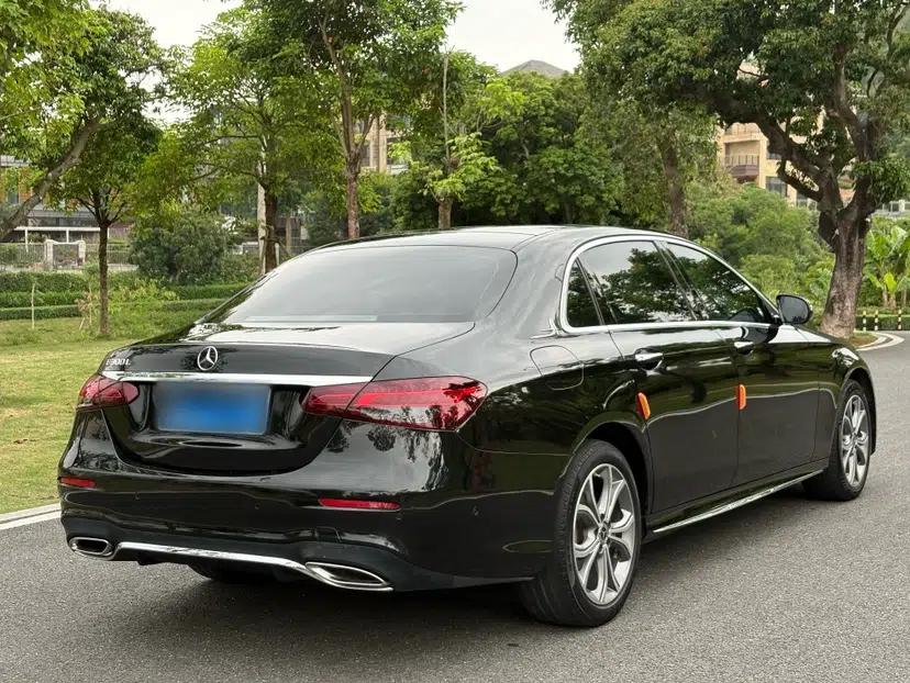 Mercedes-Benz E-Class 2021 Restyled E 300 L Sporty and Stylish Edition — миниатюра 18