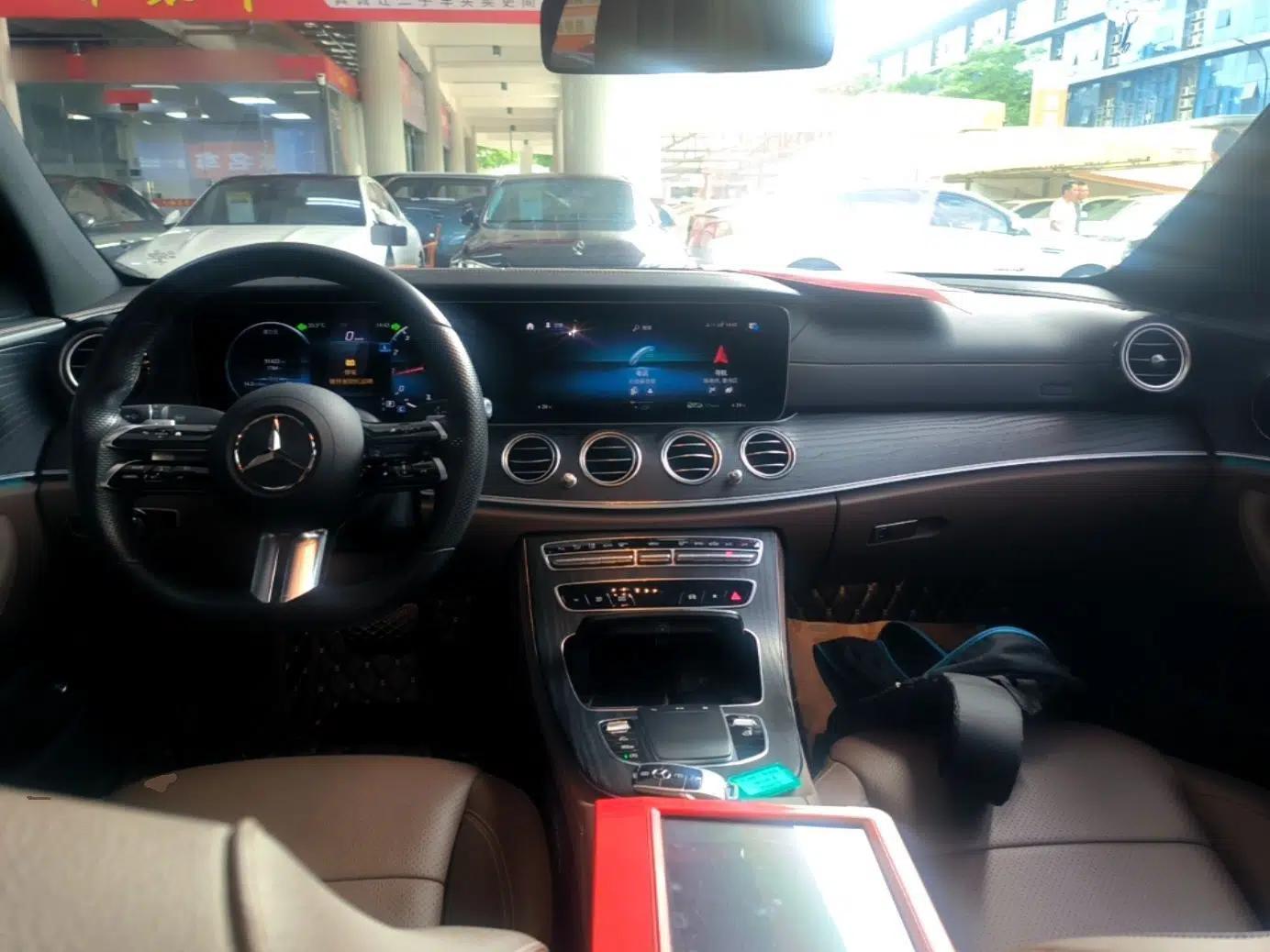 Mercedes-Benz E-Class 2021 Restyled E 300 L Sporty and Stylish Edition — миниатюра 19