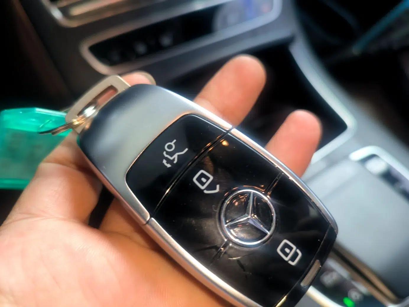 Mercedes-Benz E-Class 2021 Restyled E 300 L Sporty and Stylish Edition — миниатюра 30