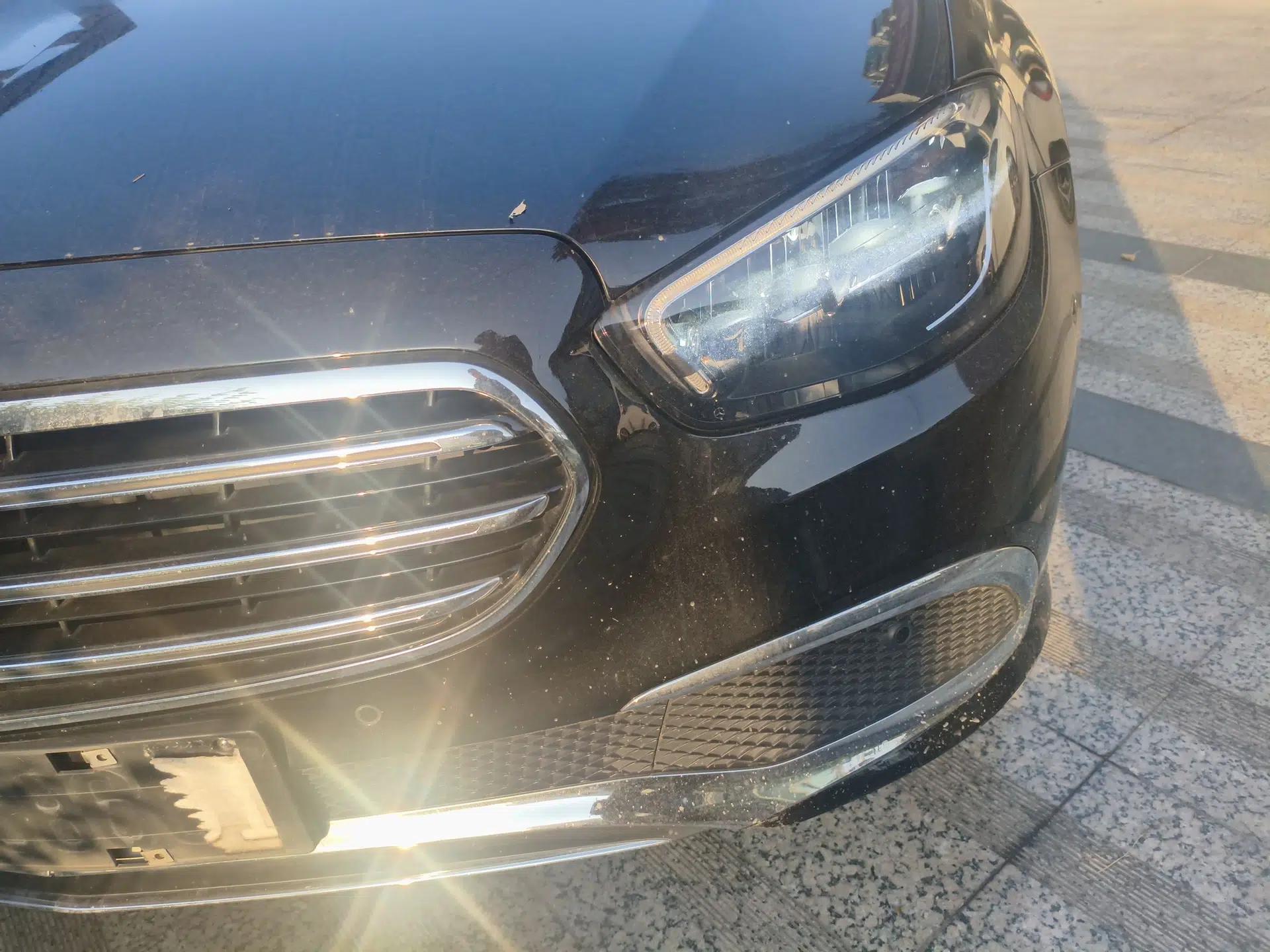 Mercedes-Benz E-Class New Energy 2022 Restyled E 350 e L Plug-in Hybrid Sedan — миниатюра 3