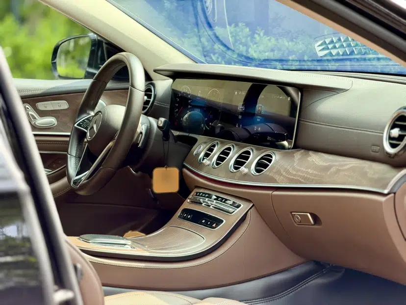 Mercedes-Benz E-Class New Energy 2022 Second Facelift E 350 e L Plug-in Hybrid Sedan — миниатюра 10