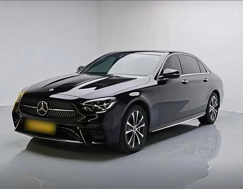 Mercedes-Benz E-Class New Energy 2022 Second Facelift E 350 e L Plug-in Hybrid Sports Sedan — миниатюра 1