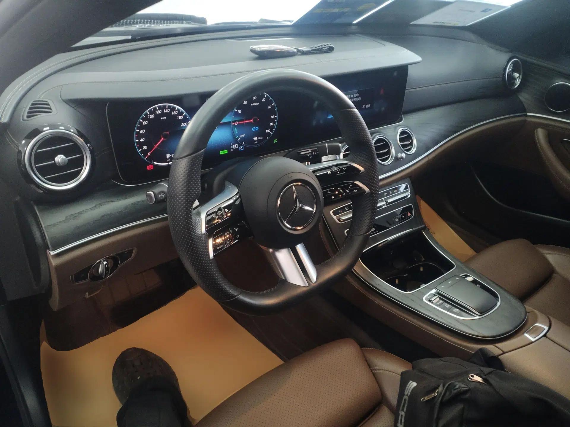 Mercedes-Benz E-Class New Energy 2022 Second Facelift E 350 e L Plug-in Hybrid Sports Sedan — миниатюра 12